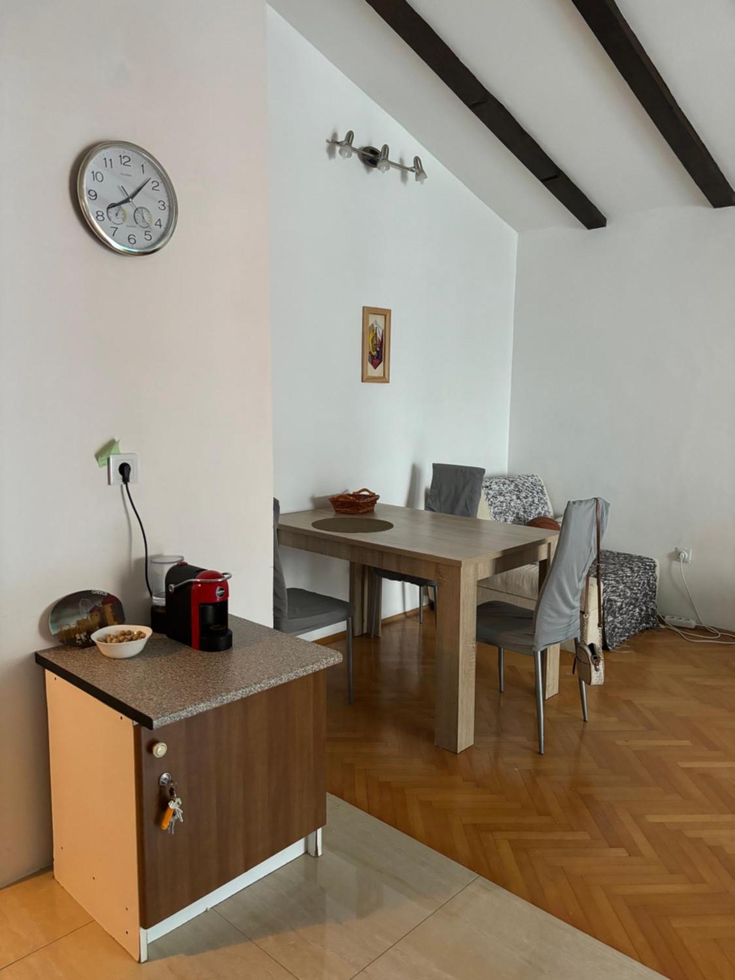 Apartment Adok Stan Budva